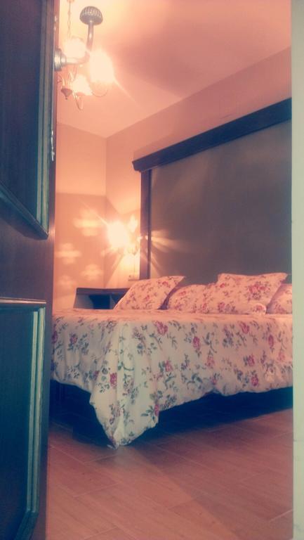 El Huesped Del Sevillano Ar Lagartera Room photo